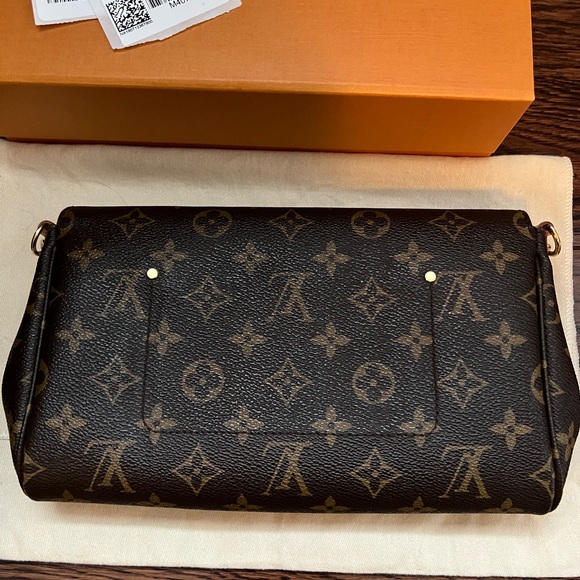 SOLD Authentic Louis Vuitton Favorite MM - Picture 3 of 14